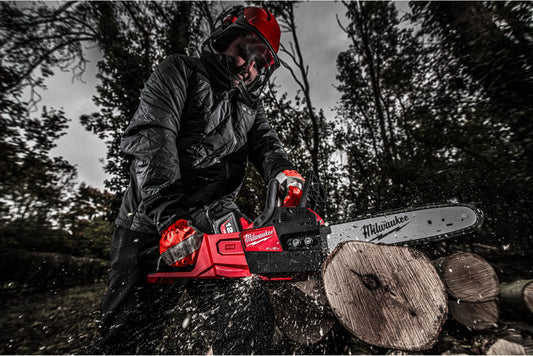 M18 FUEL™ Chainsaw with 30 cm Bar