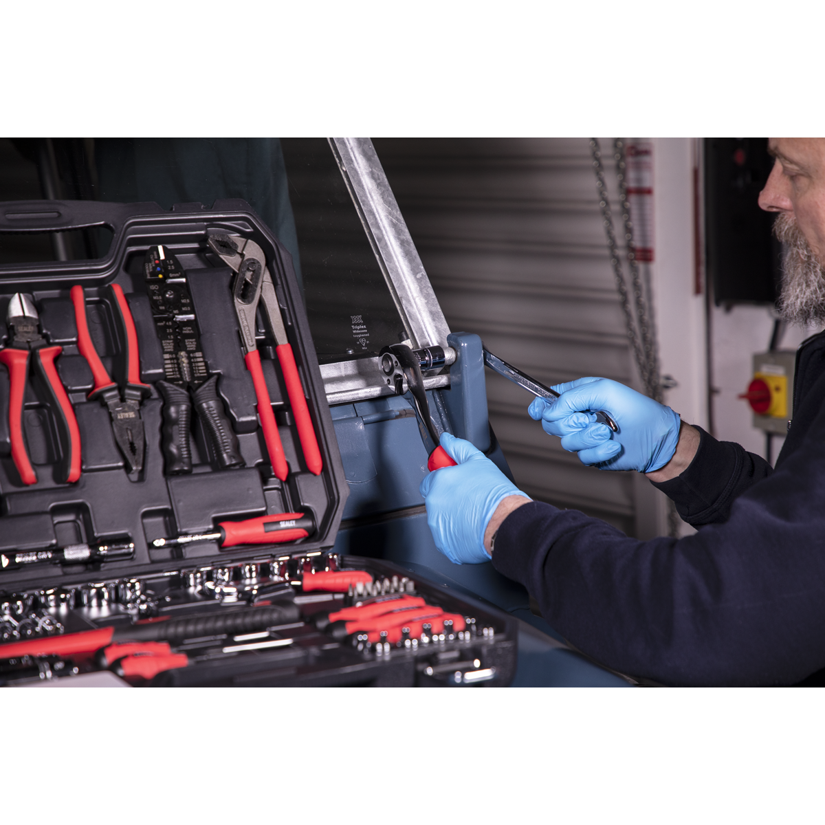 Mechanic's Tool Kit 100pc
