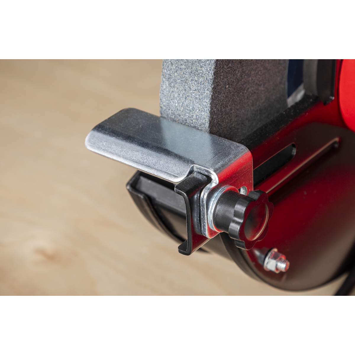 200mm Bench Grinder 600W/230V
