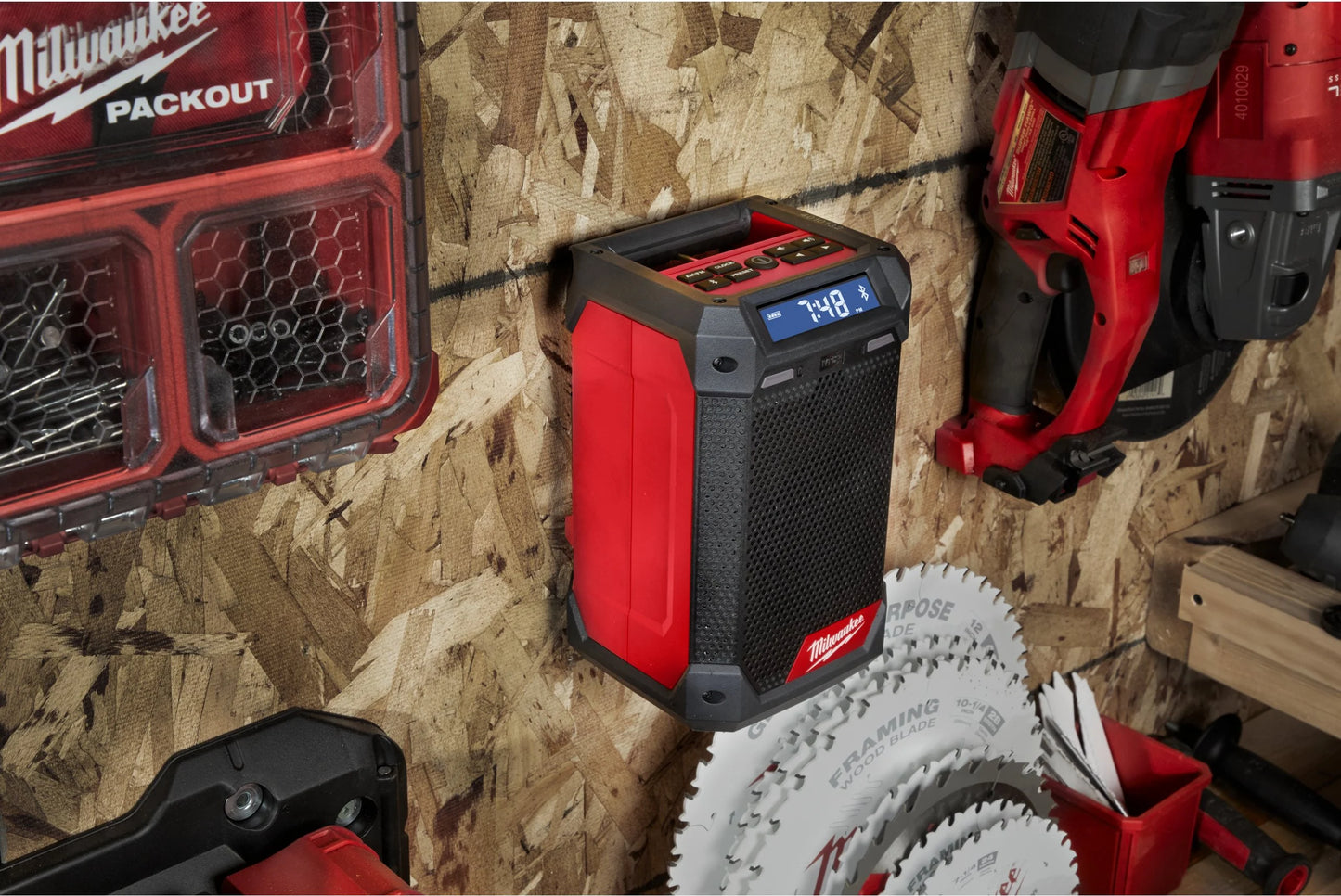 M12™ radio charger DAB+