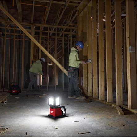 M18™ Multi-Directional Task Light