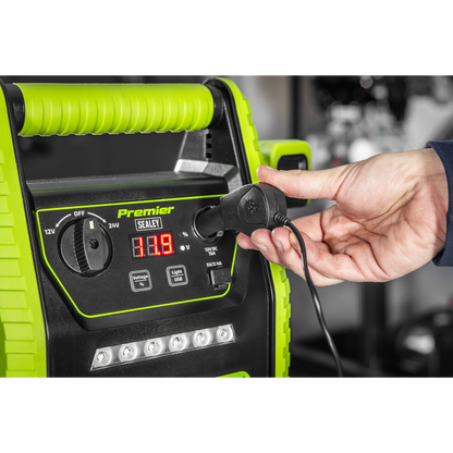 Premier 12/24V RoadStart® Jump Starter 4400A Peak Amps